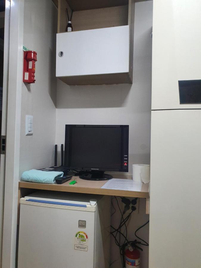 O2 Oneroomtel Shinonhyun Branch Сеул Экстерьер фото